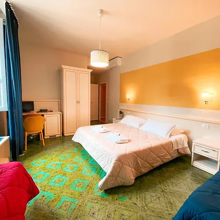 Hostal Ostello Bello Firenze *