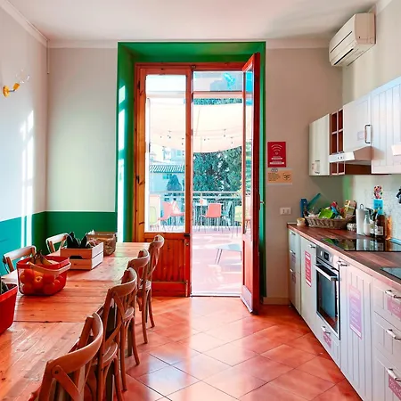 Ostello Bello Firenze Хостел *